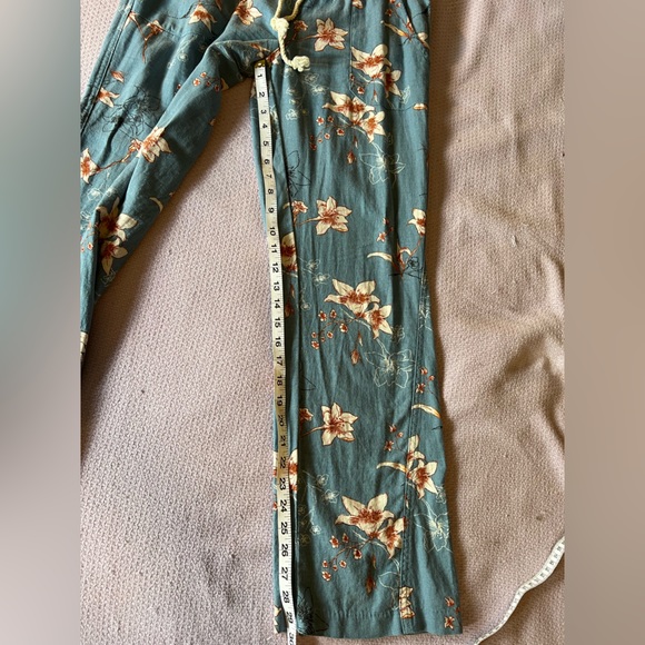 Roxy Floral Oceanside Flared Pants - Picture 7 of 7